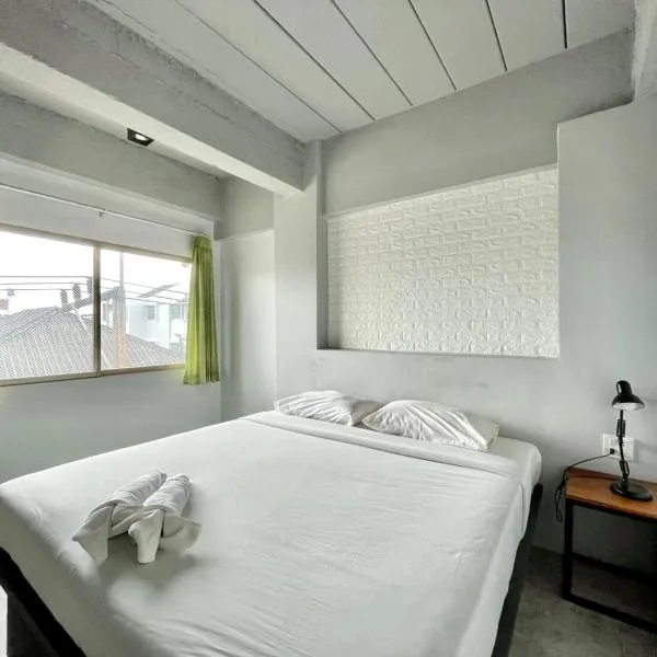 THT by Thai Hotel Krabi, hotel in Krabi town