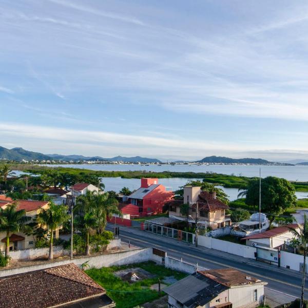 Apto confortável a poucos metros da praia FF9250