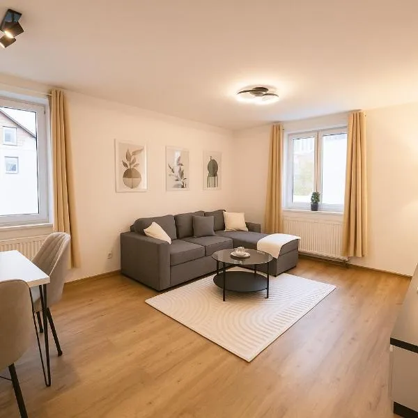 Allgäu Suites - Innenstadt, Schlafzimmer, Küche, Parkplatz möglich, Dachterrasse، فندق في كمبتن