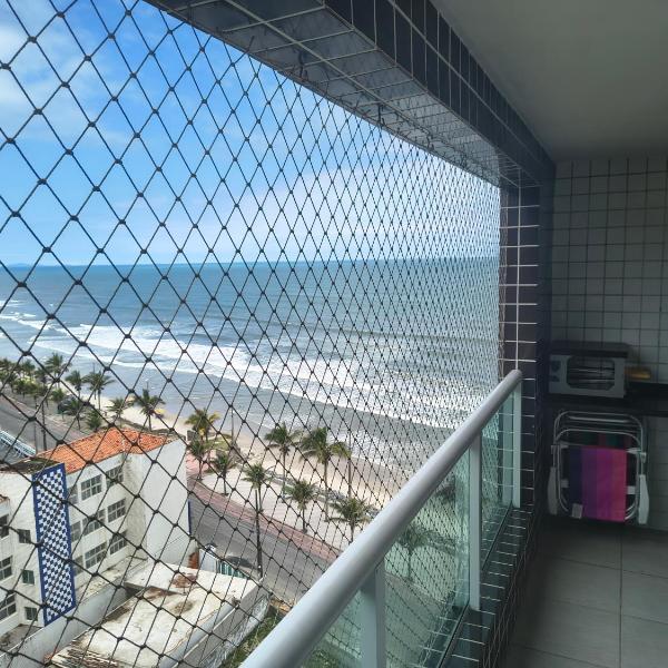 Apartamento em Mongaguá, Frente ao Mar