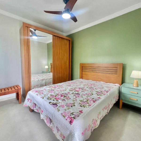 Apartamento de curta temporada - ótimo padrão - próximo Lagoa de Iriry