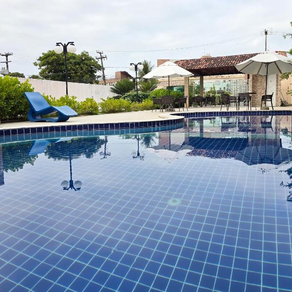 MKB405- Flat no Centro de Porto com Piscina a 150m da Praia by Oasis Ferias