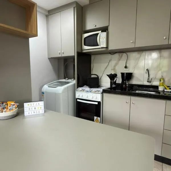 Flat funcional e moderno em Uvaranas-com elevador, hotel in Ponta Grossa