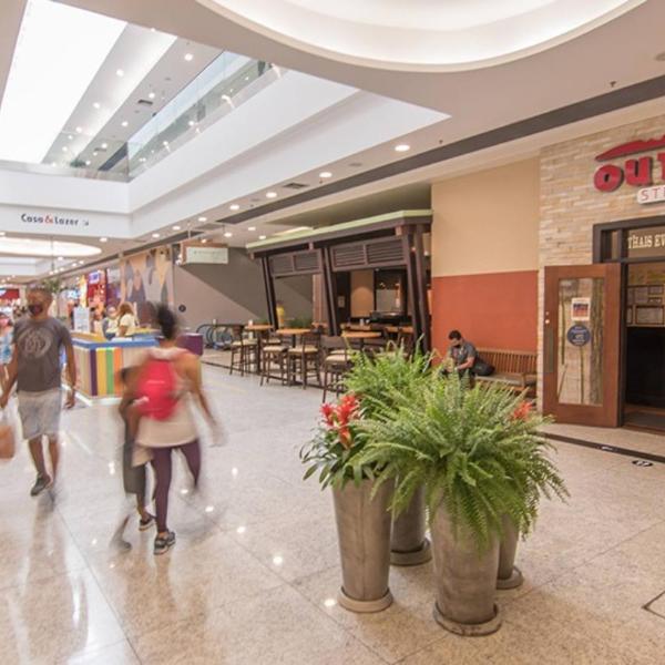 Apto202 a 100 mts do Shopping Carioca, Brt e Metrô - Foto 5