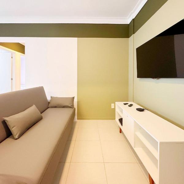 Apto 2 dorm. com ar em Canasvieiras - BEL202A