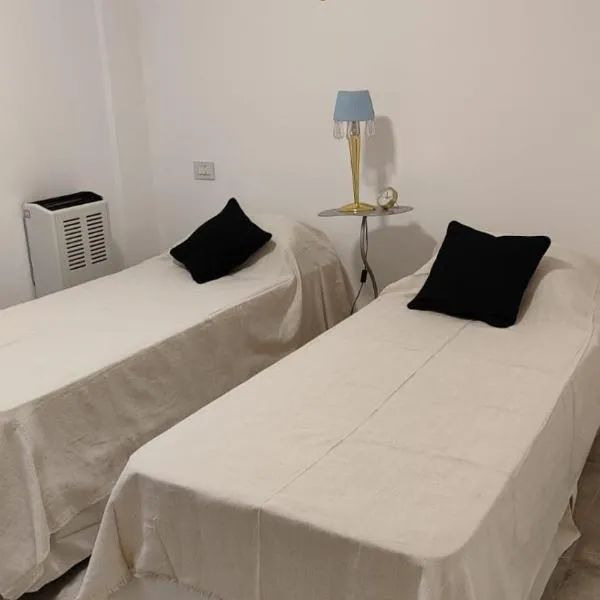 탄딜에 위치한 호텔 Departamento MA-LU