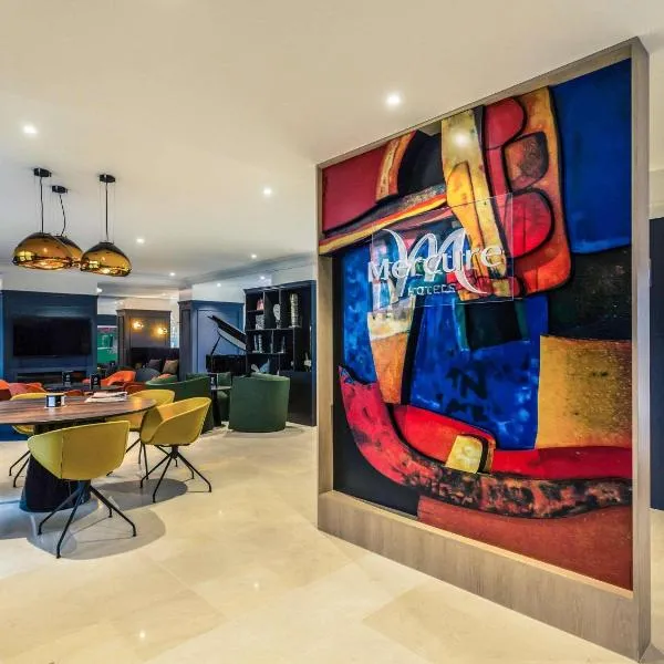 Hotel De Bourbon Grand Hotel Mercure Bourges, hotel em Bourges