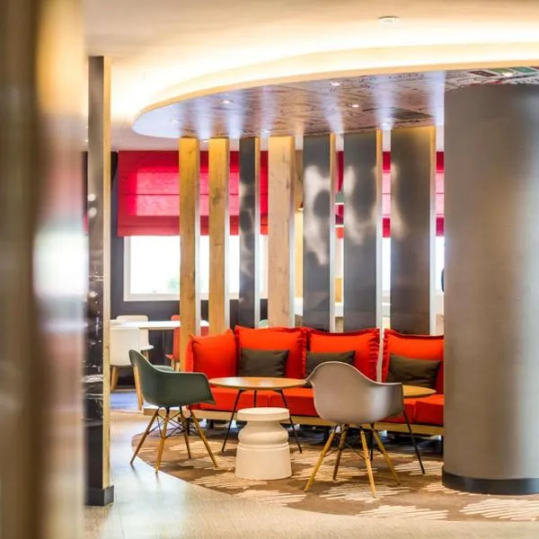 Ibis Barcelona Castelldefels: Castelldefels'te bir otel