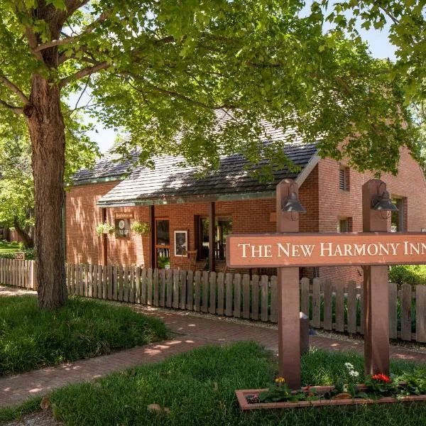 New Harmony Inn Resort and Conference Center, hotel sa Mount Vernon