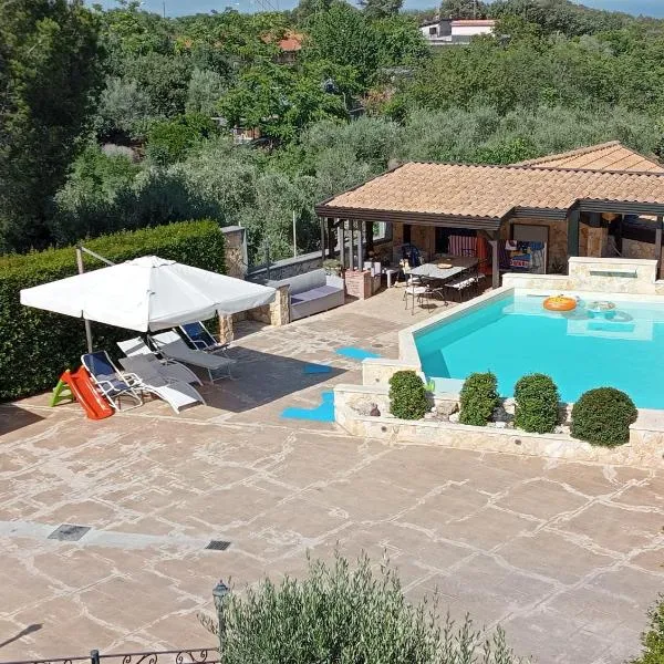 Blu Etna Casa Vacanze, hotel v destinaci Zafferana Etnea