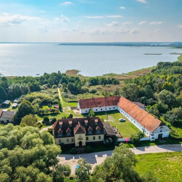 Folwark Łuknajno nad Jeziorem Śniardwy Gospoda Dziedzictwo Kulinarne Warmia-Mazury, hotel em Mikołajki