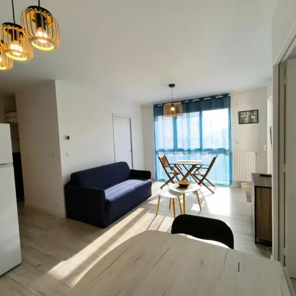 Elégante Océan - Terrasse vue mer - Hyper centre, hotel in Saint-Brévin-lʼOcéan