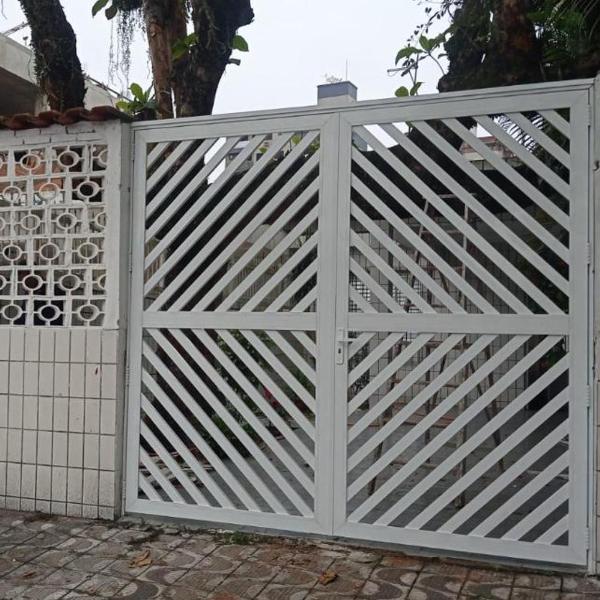 Casa 100m praia Vila Tupy