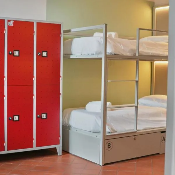 Lucca Hostel & Rooms San Frediano, hotel u gradu Luka