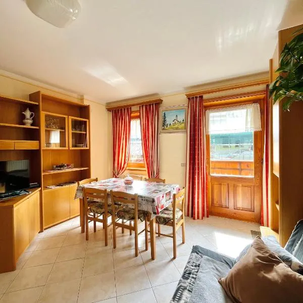 Appartamenti Angelica - Rododendro – hotel w Livigno