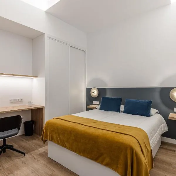 Queens Olavide I Alquiler Corta Estancia, hotel en Madrid