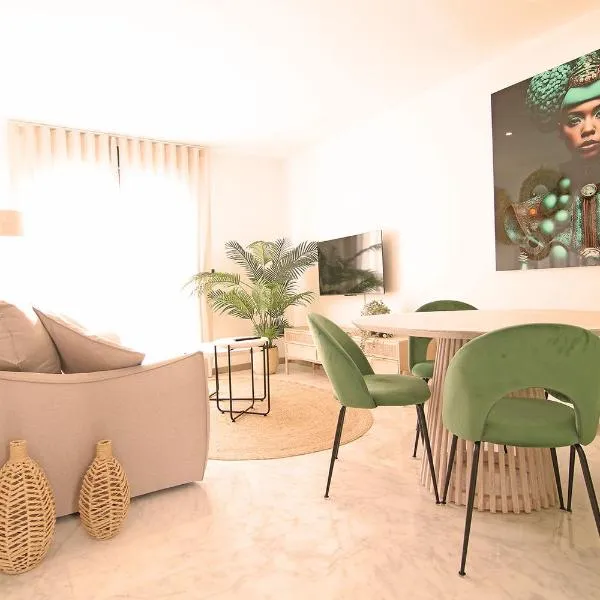 Exotik City Apartments 2-3, hotel v mestu Dos Hermanas