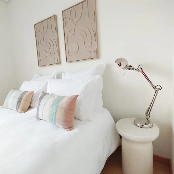 Douro Valley Private Terrace & Lounge, Hotel in Armamar