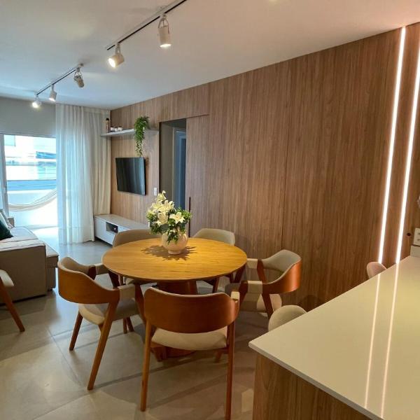 Lindo apt de suite e quarto, alto padrão na melhor região de Balneário Camboriú