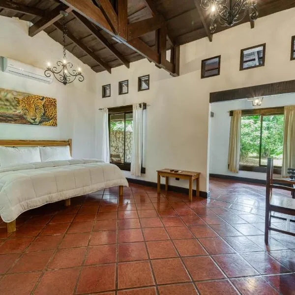 Hacienda La Pacífica Eco-Lodge, hotel em Cañas