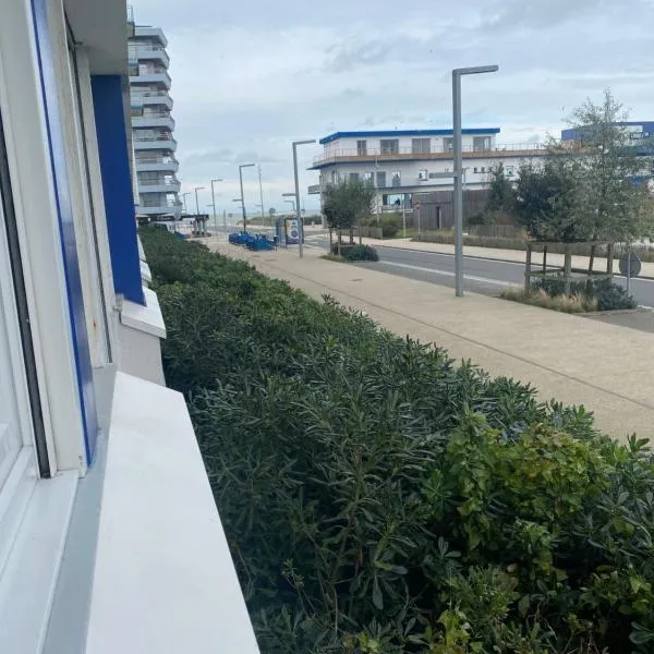 Studio bord de mer, hotel i Calais