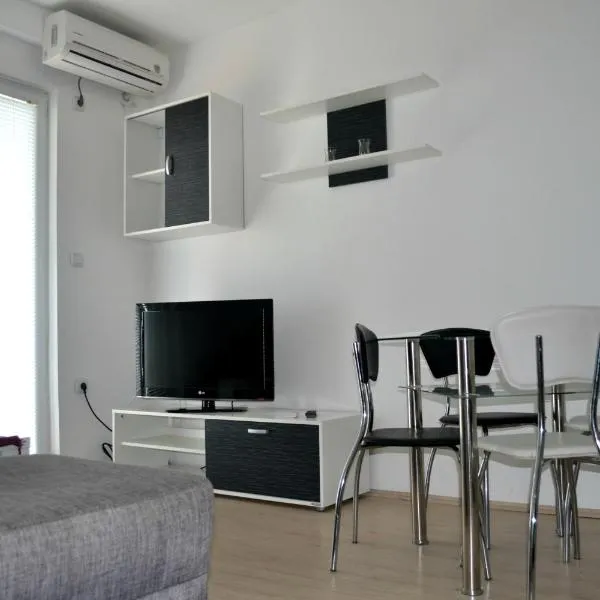 Vila Roza, hotel v destinaci Star Dojran