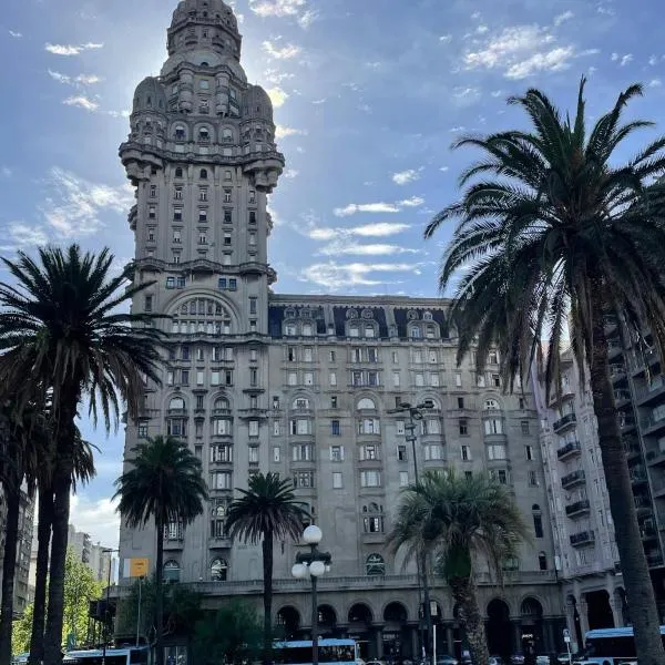 Excepcional apartamento en Palacio Salvo, hotel u gradu Montevideo