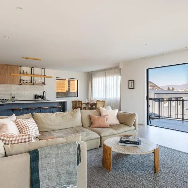 Peaks and Pines Wanaka, hotelli kohteessa Wanaka