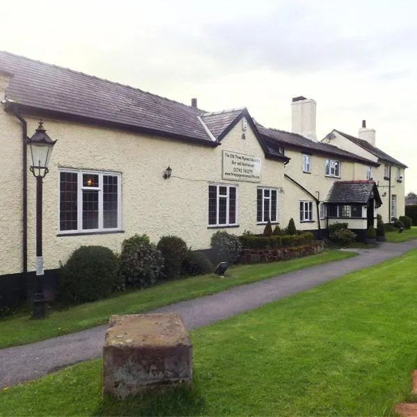 The Old Three Pigeons, hotel in Baschurch