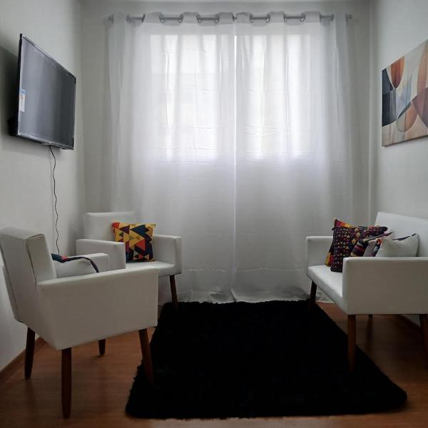Apartamento com piscina e garagem privativa