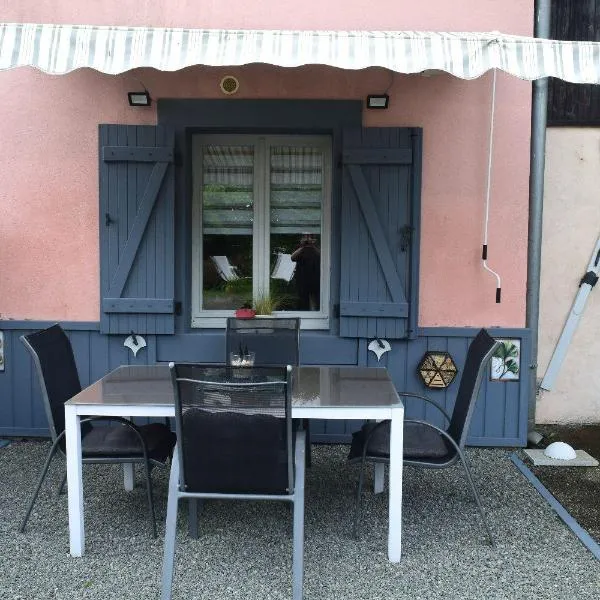 Gite le GINKGO 50 M2: Rougegoutte şehrinde bir otel