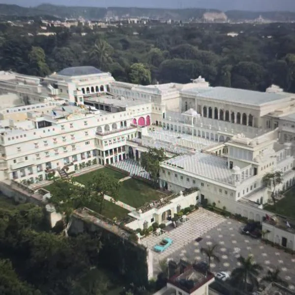 The Raj Palace (Small Luxury Hotels of the World), hotel v destinaci Džajpur