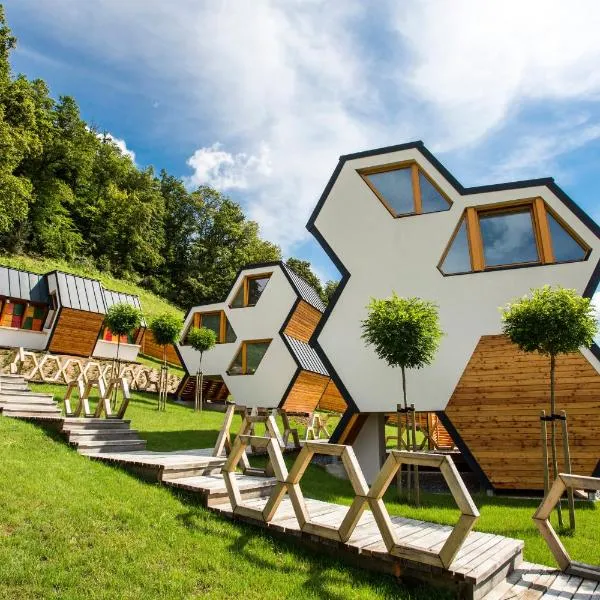 Apartments Beeland Skok, hotel di Mozirje