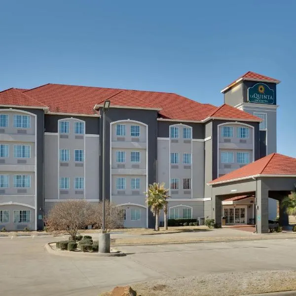 La Quinta by Wyndham Lindale, ξενοδοχείο σε Lindale