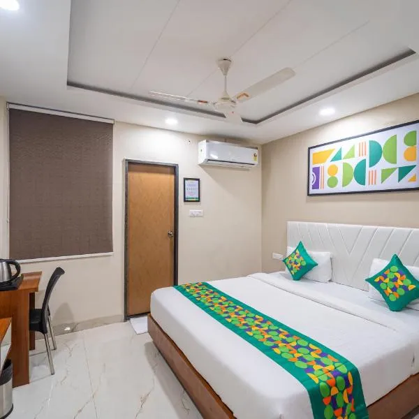 Treebo Grand, hotel din Indore