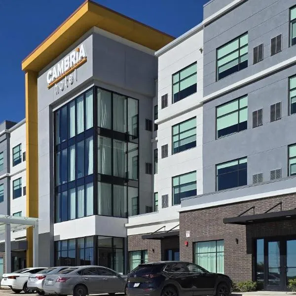 Cambria Hotel Northlake Conference Center - Roanoke, Hotel in Northlake