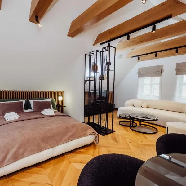 Viesnīca Grodzka Stare Miasto Aparthotel - Dream Apart pilsētā Jeleņa Gura