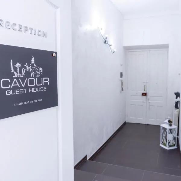 Cavour Guest House, hotell sihtkohas Airole