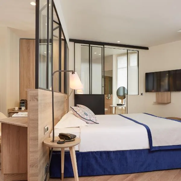 فندق دي سيفينييه، فندق في باريس