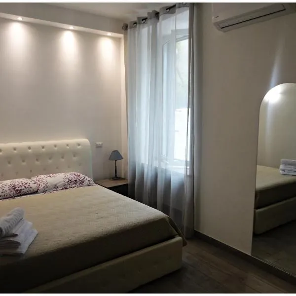 LunaBlù, hotel Rómában