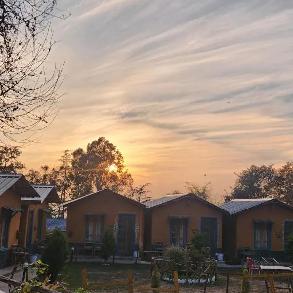 Monkey Mud House and Glamps, Bir, hotel in Bīr