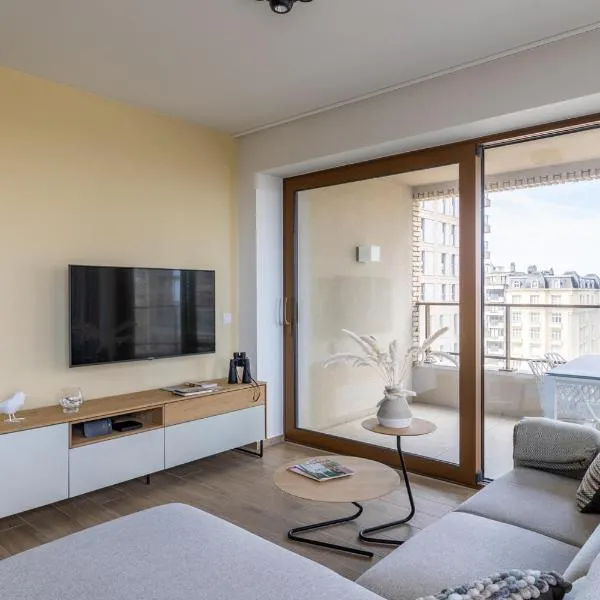 Luxury apartment with lateral sea view and 2 private bathrooms T9、オーステンデのホテル