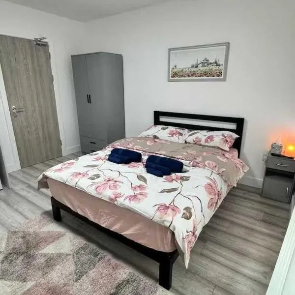 Explore Cardiff - Stylish Studio Apartment Near City Centre, khách sạn ở Cardiff