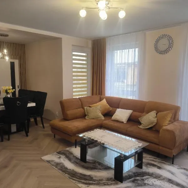 Apartament Mońki - Gold Center, hotell i Mońki