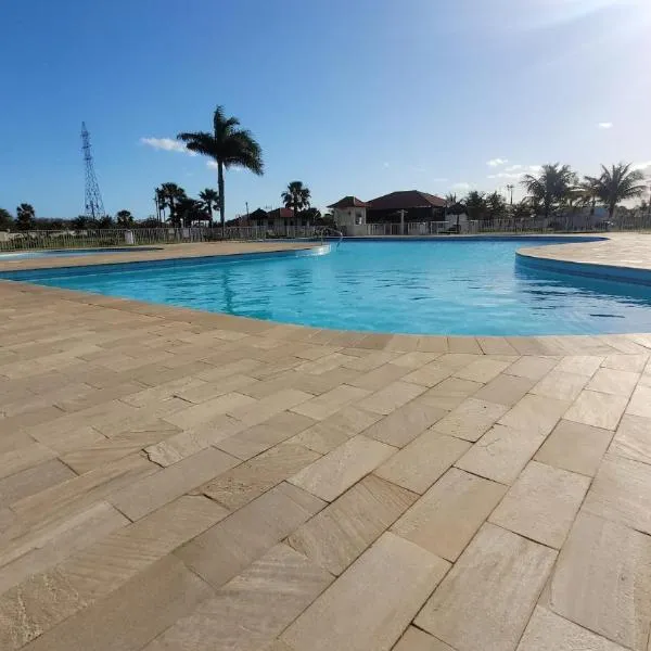 Casa térrea em Condomínio Araruama, hotel em Araruama