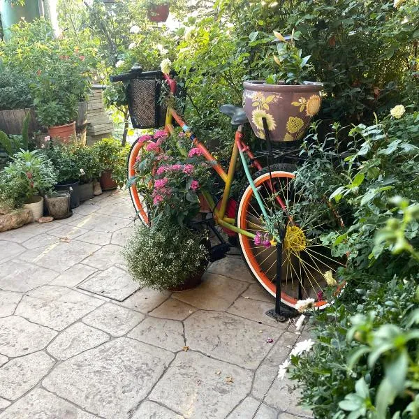 Vista Kyperounta - Mountain Getaway, hotell i Kyperounda