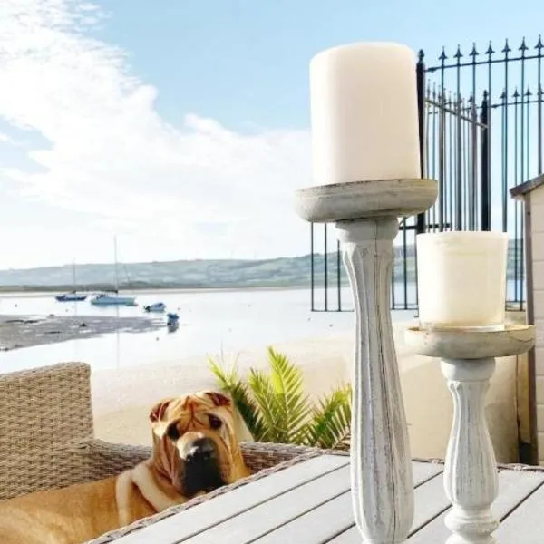Dog-friendly Seaview Apartment, khách sạn ở Dungarvan