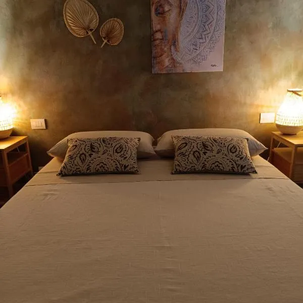 Pangea - Asia, ξενοδοχείο στο Trani