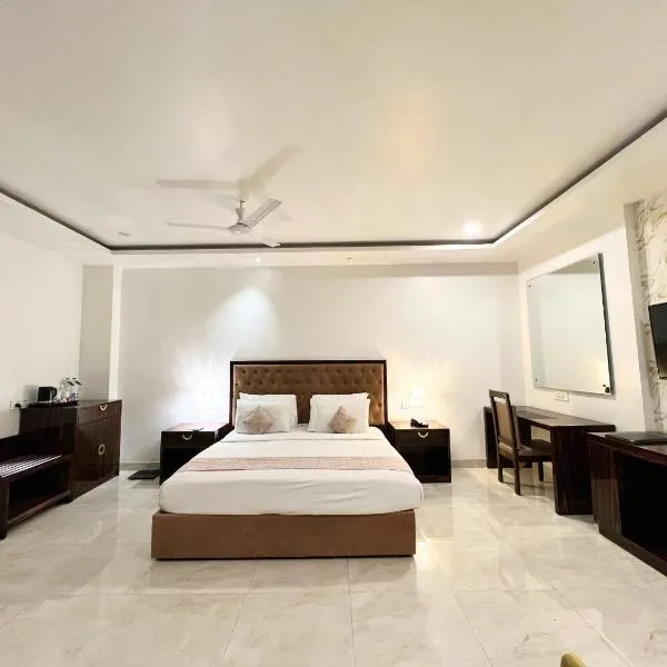 Grand Tulsi, hotel in Nānded