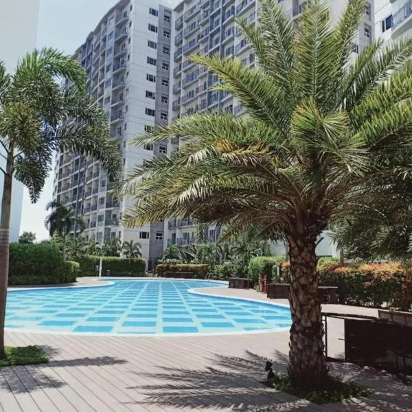Comfy Studio near Southmall Las Piñas, מלון במנילה